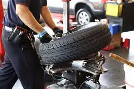 Cómo mejorar la atención al cliente en talleres de llantas con software: Recomendaciones y tips