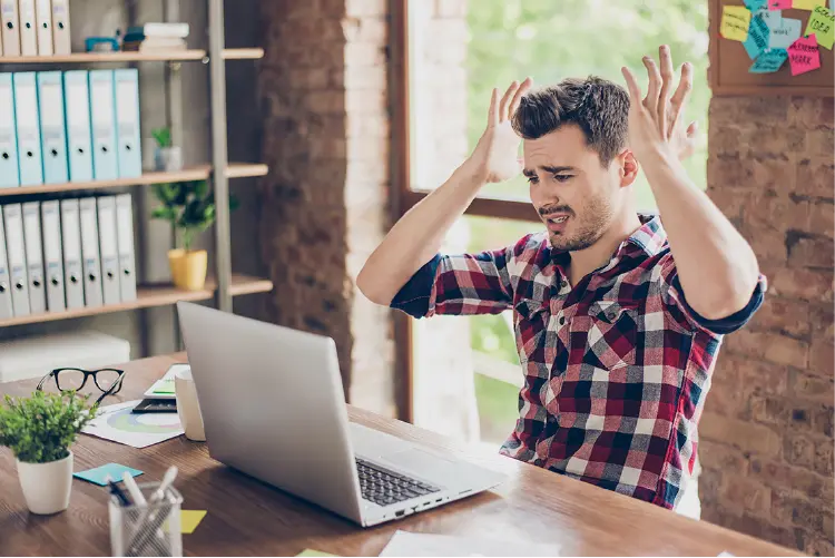 ¿Qué es Amazon Web Services (AWS) y cómo puede afectar la seguridad de tu negocio si presenta problemas?